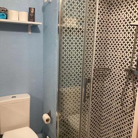 Studio-wifi,draps,clim Fixe,parking Prive 아파트 *